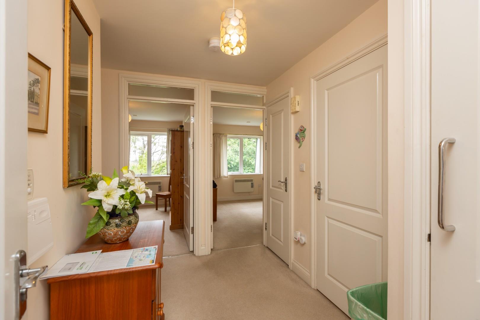 Willow Court, Clyne Common, Swansea, SA3 3JB